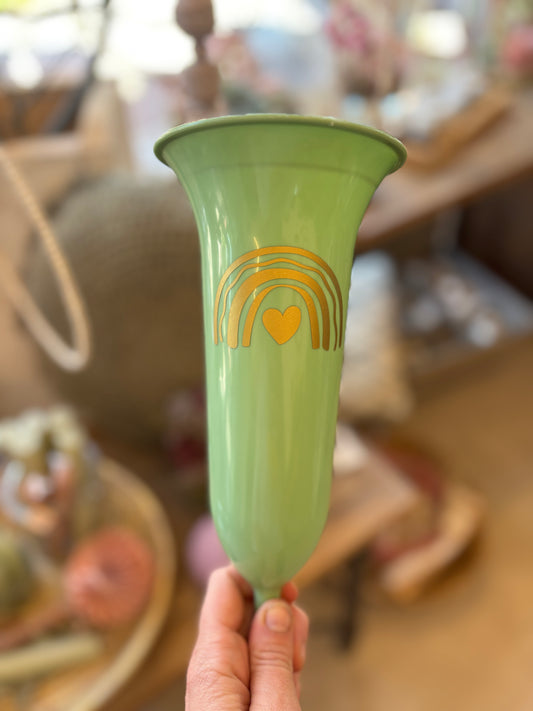 Grabvase aus Kunststoff in salbeigrün ''REGENBOGEN"