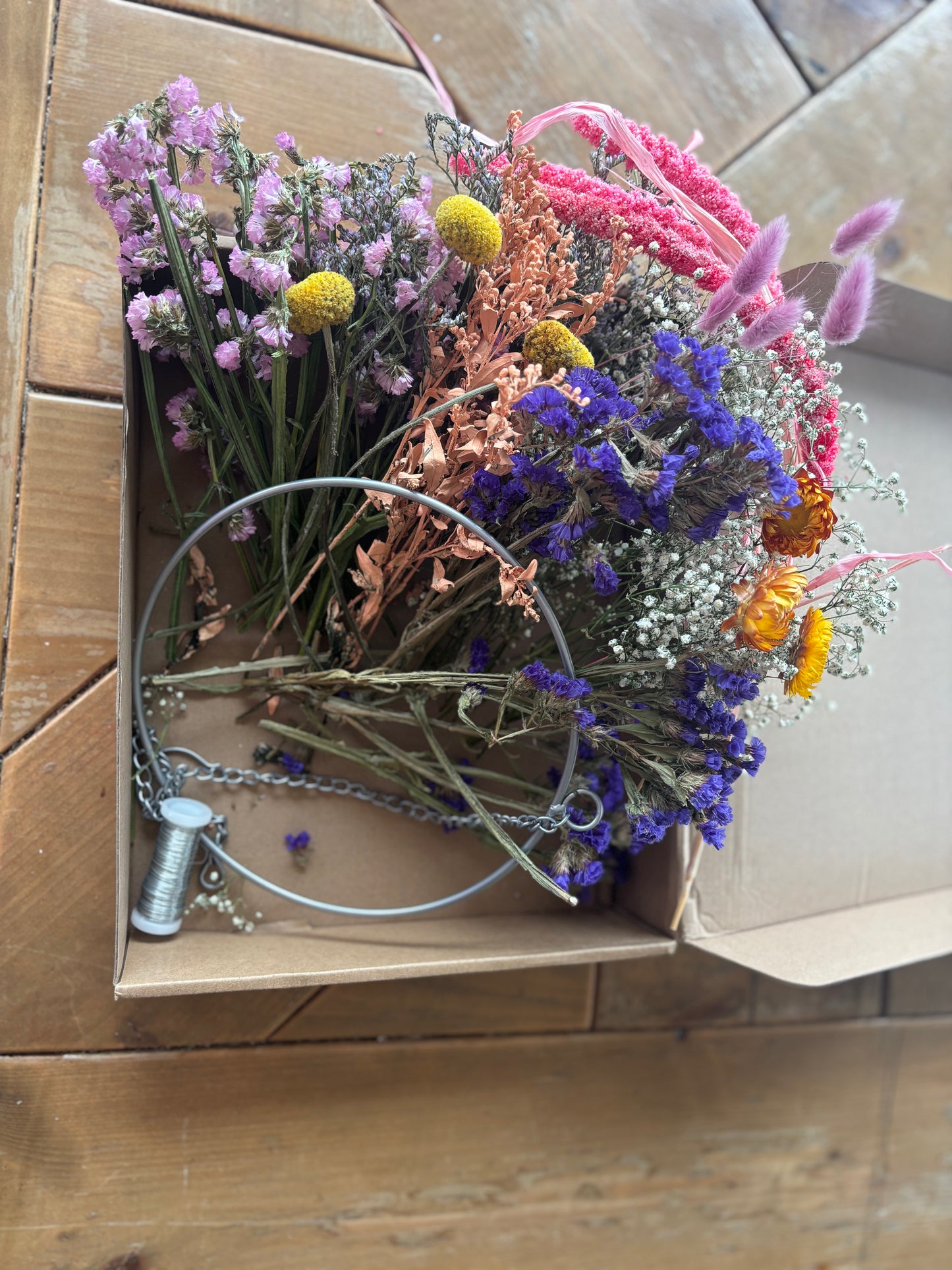 DIY Flower Hoop Workshop für Zuhause